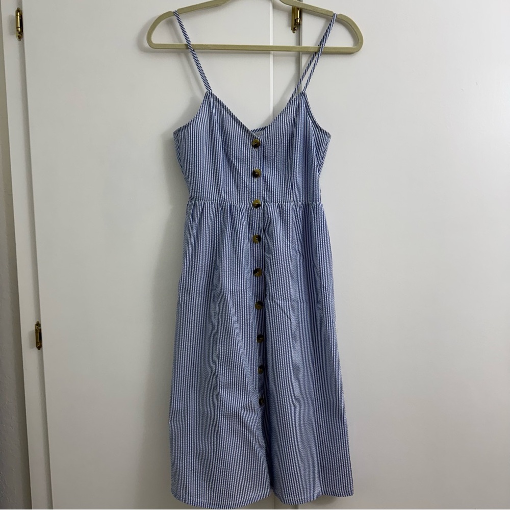H&M Blue/White Seersucker Striped Button-Down Dress
